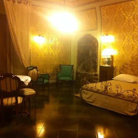 ベッド・アンド・ブレックファスト Savarini Palo del Colle