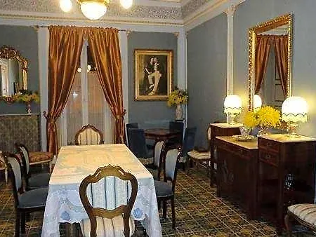 Bed and Breakfast Savarini 4*